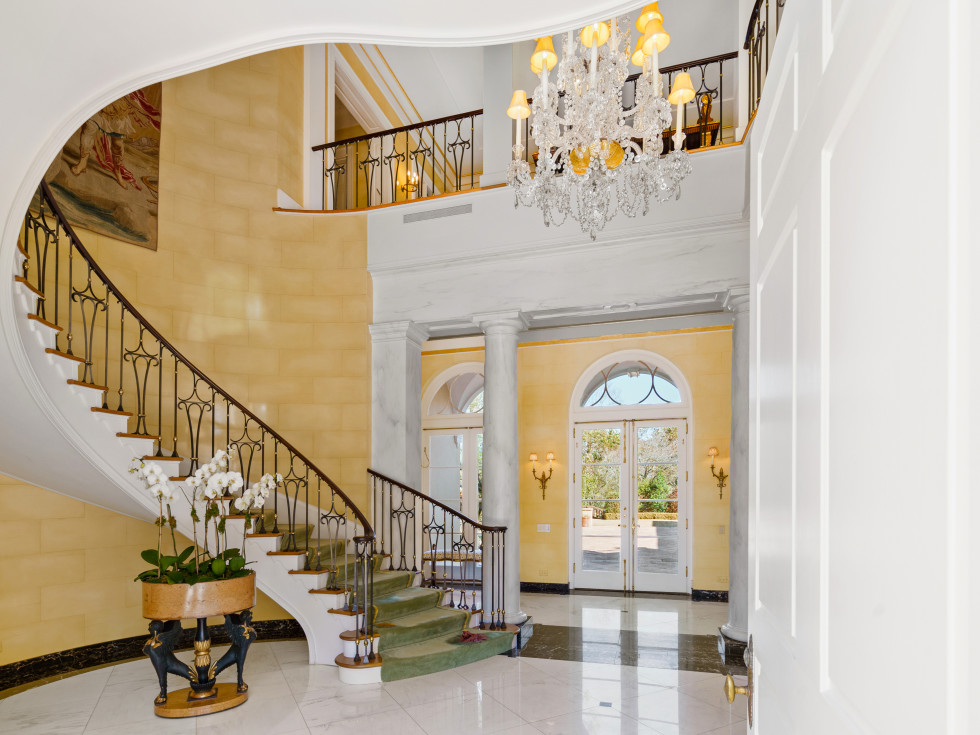 Gerald Hines Villa estate for sale 2920 Lazy Lane