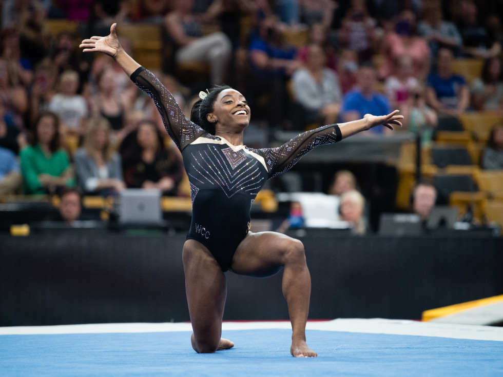 Simone biles
