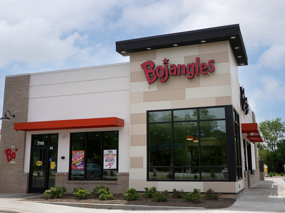 Southern fried chicken chain Bojangles flies into Houston next year