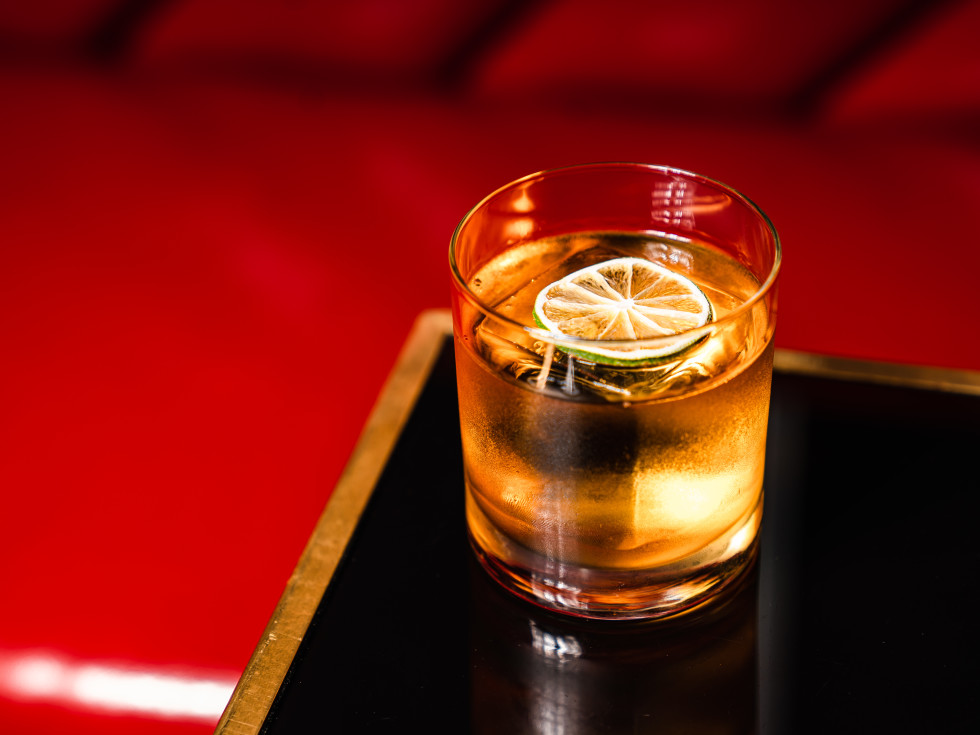 Daisy Buchanan Lounge Old Faux'shioned