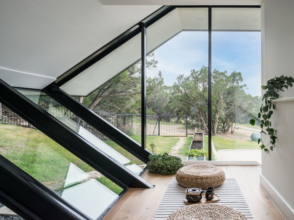 Lean on Me house