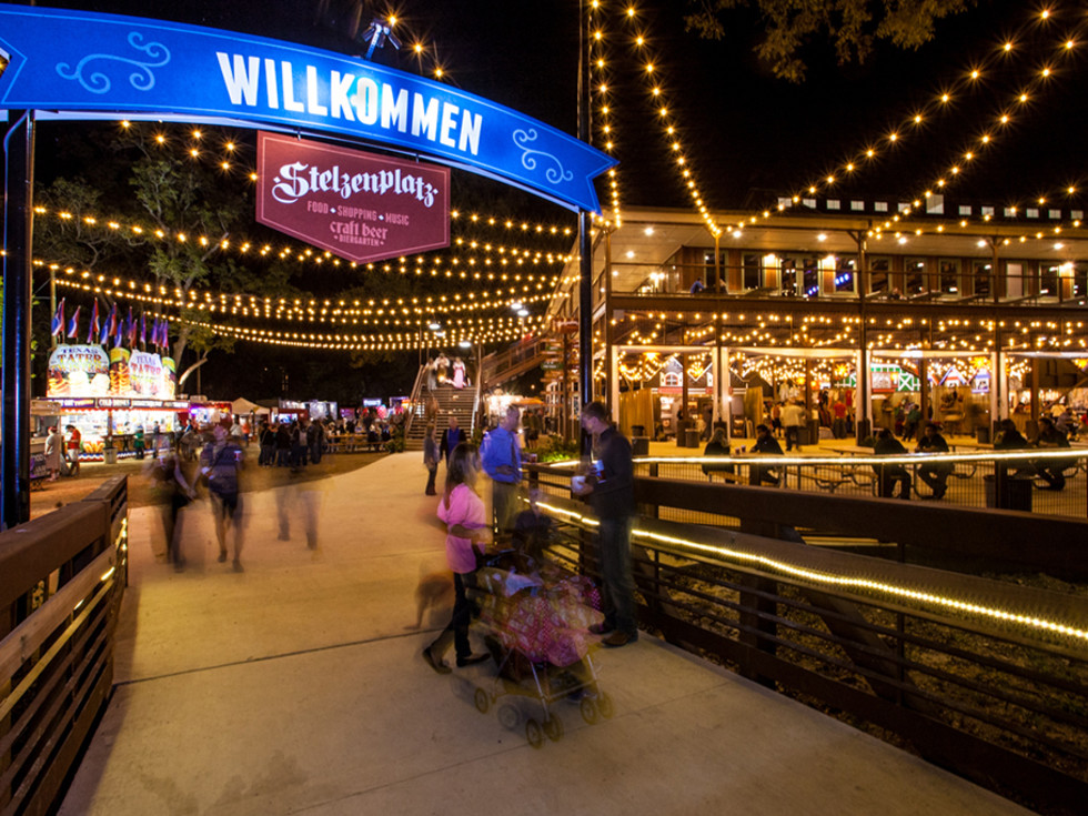 Willkomen sign