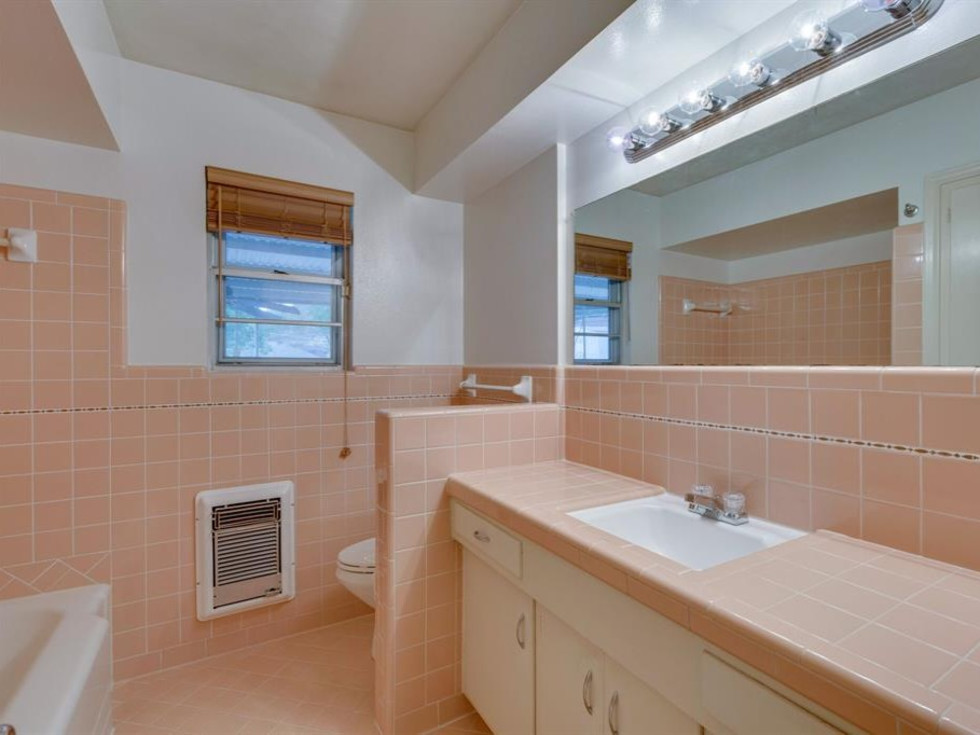 2331 Cody Dr