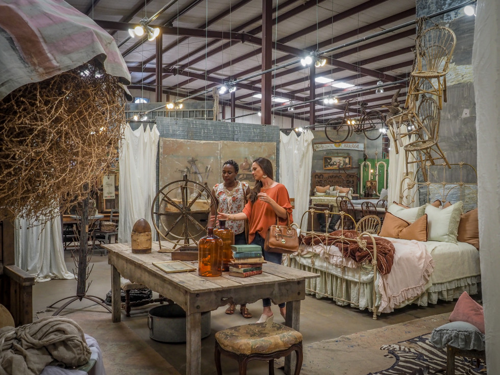 Carol Hicks Bolton Antiques in Fredericksburg