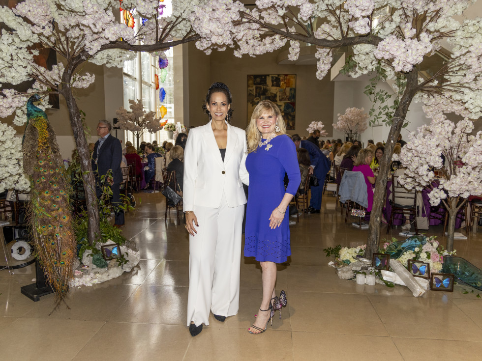 Carla Russo, Regina Bruce