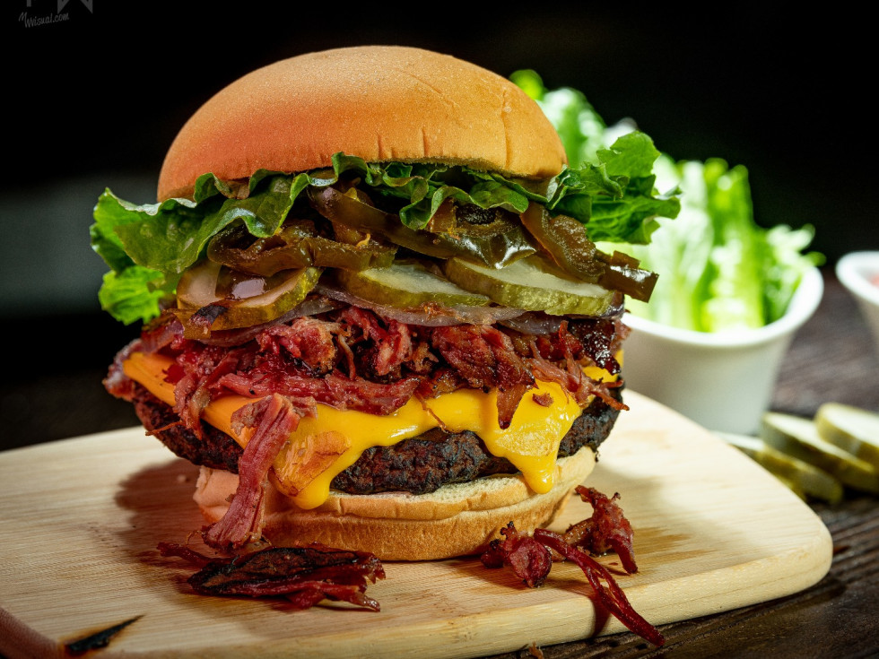 Houston Astros Minute Maid Park food 2022 Texas BBQ Burger