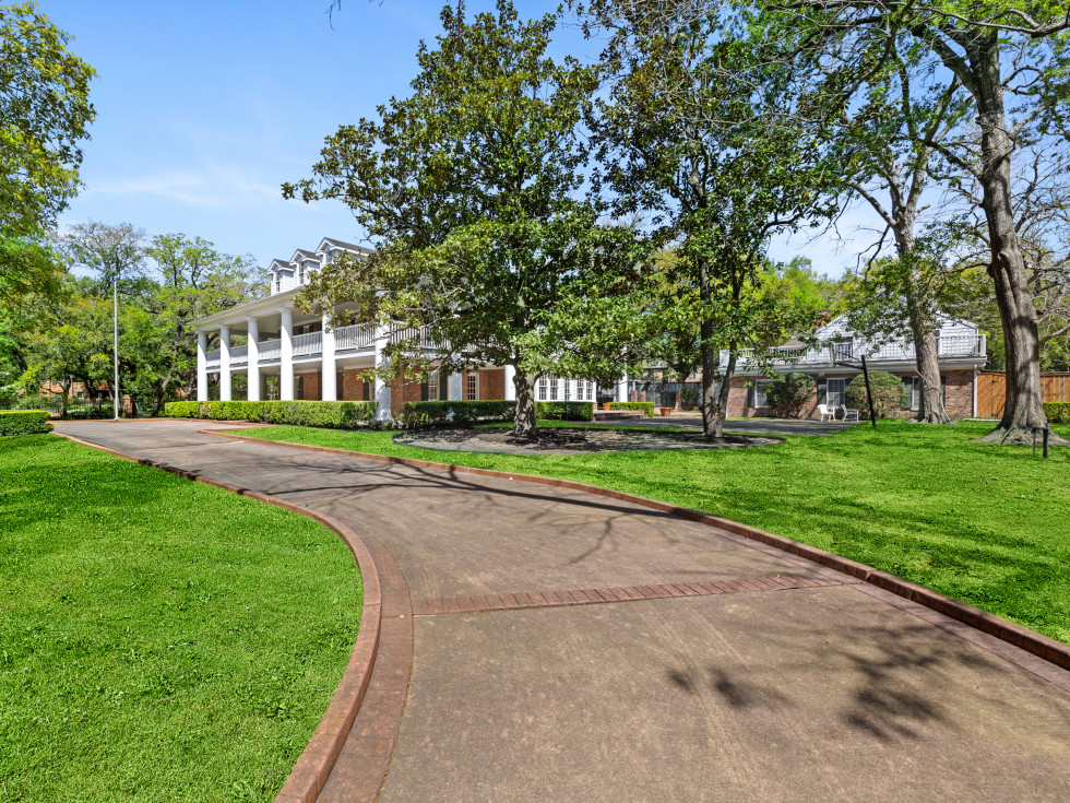1412 South Blvd.