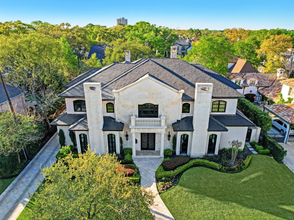 5530 Tilbury Dr. Tanglewood