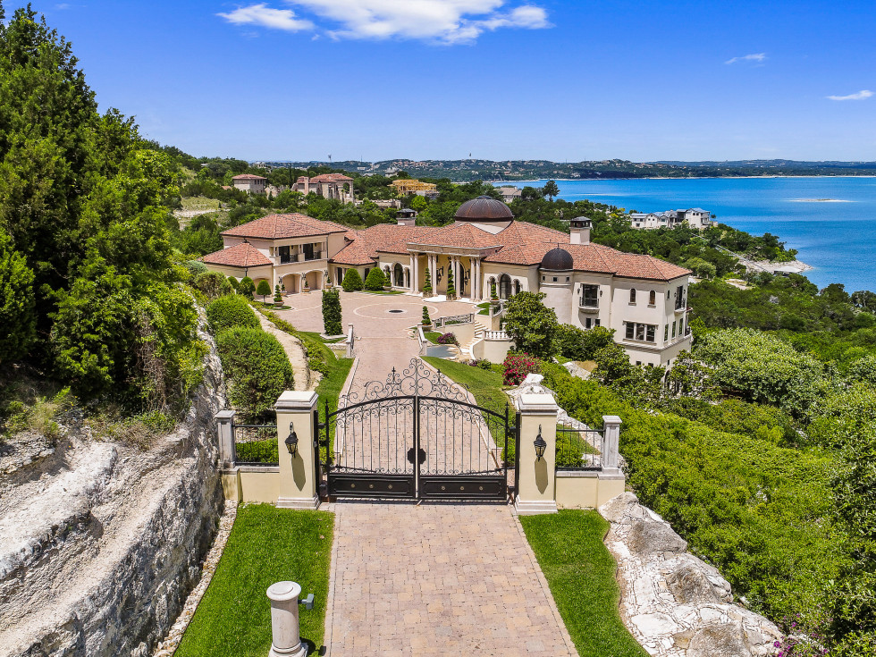 This Lake Travis mansion is the most expensive home for sale in Texas ...