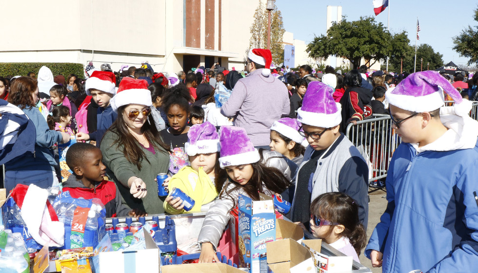 SM Wright Foundation presents Christmas in the Park - Vimarsana News