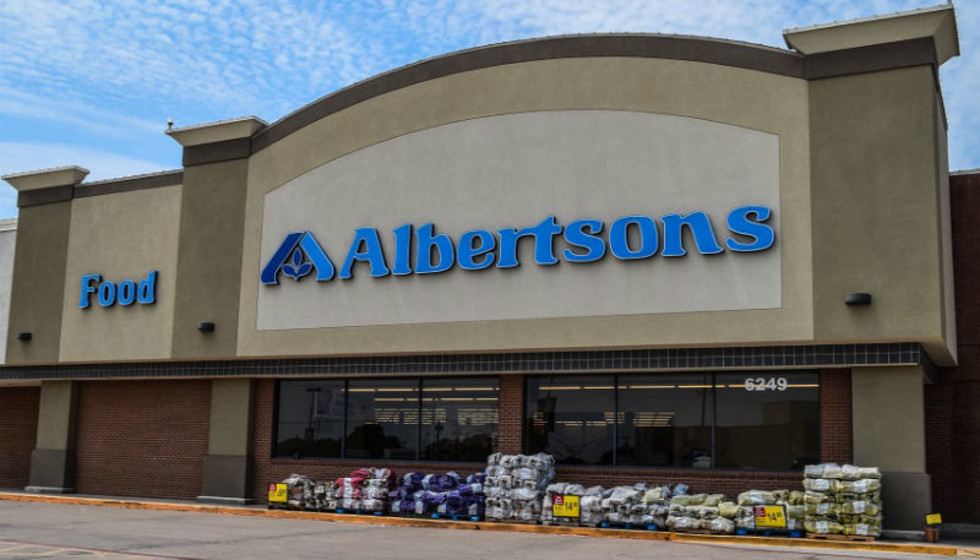 Albertsons supermarket chain shuts down Fort Worth location