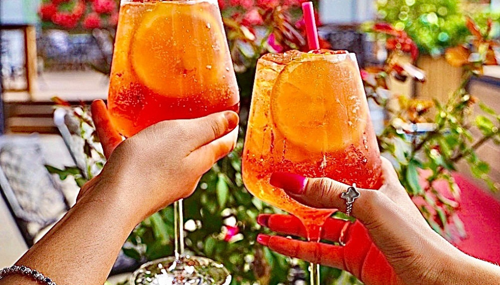 Where to drink in Dallas right now: 5 bars with happy hours for July - Vimarsana News