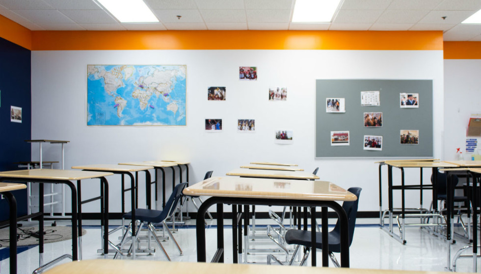 Charitable actions around Dallas include gift of these standing desks - Vimarsana News