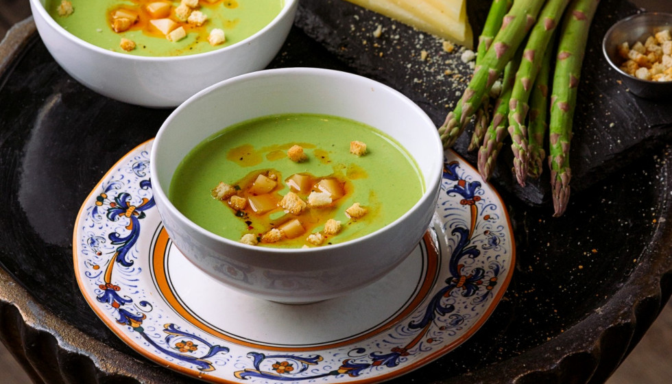 Bulla Gastrobar asparagus