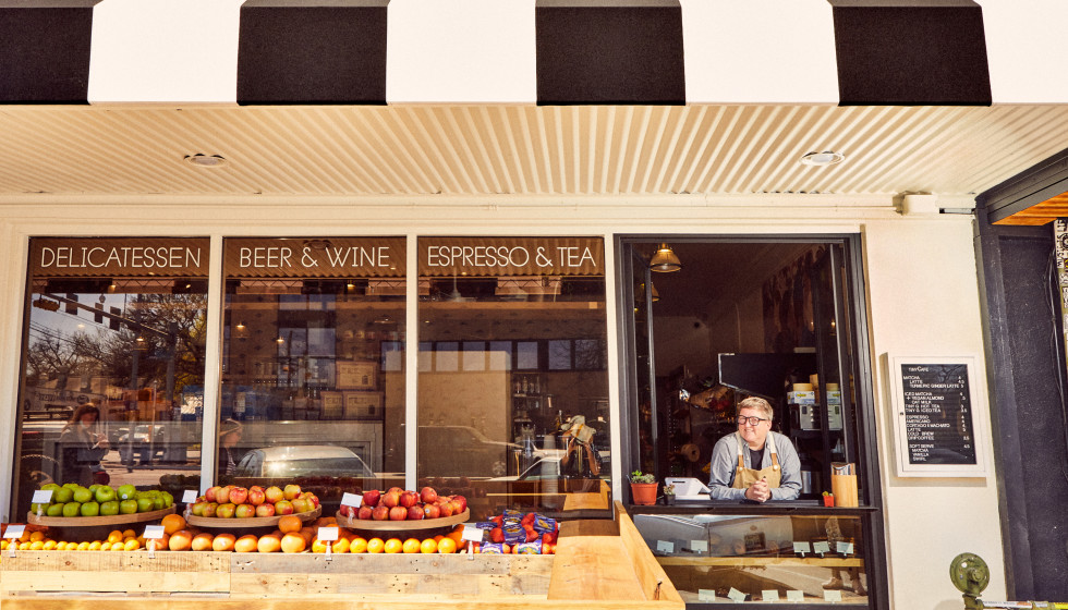 Tiny grocery store and deli grows into Hyde Park with new location - Vimarsana News