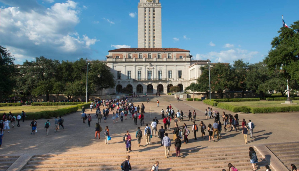 UT Austin hooks No. 2 ranking on list of best college investments in Texas