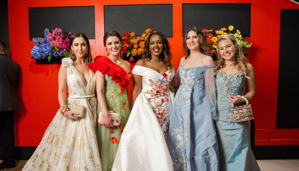 Crystal Charity Ball gowns sparkle in week's most-read Dallas stories - Vimarsana News