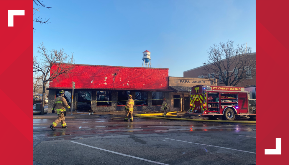 Fire ravages popular bar and grill in downtown Kyle - Vimarsana News