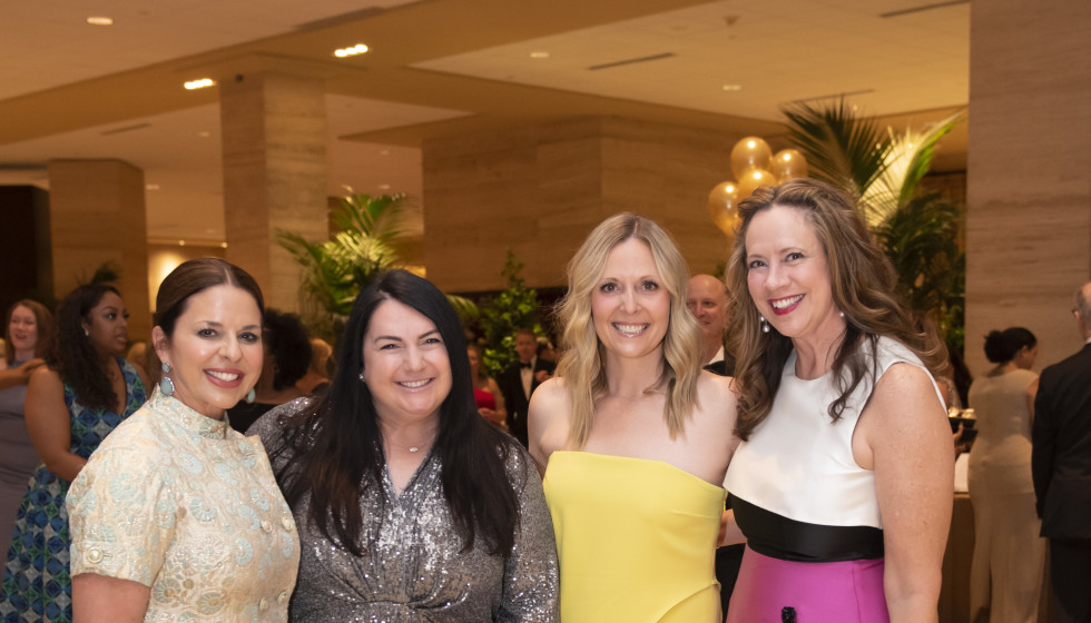 Junior League of Dallas says 'cheers' to 100 years at glittering gala - Vimarsana News