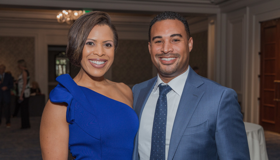 DSO supporters clink glasses at wine dinner benefiting young musicians - Vimarsana News