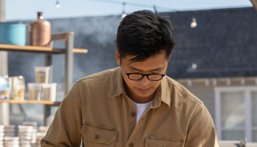 Rising star pitmaster brings the heat on Food Network BBQ competition - Vimarsana News