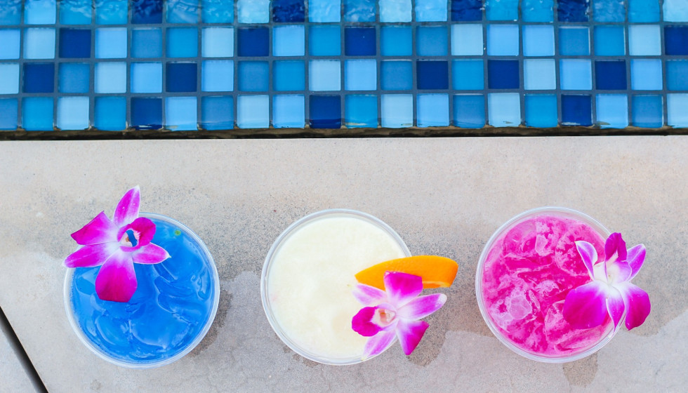 Summer fun means outdoor movies, pool time, and more at Omni Dallas - Vimarsana News