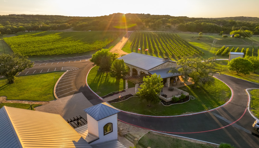 Hill Country winery harvests new Italian restaurant with star chef - Vimarsana News