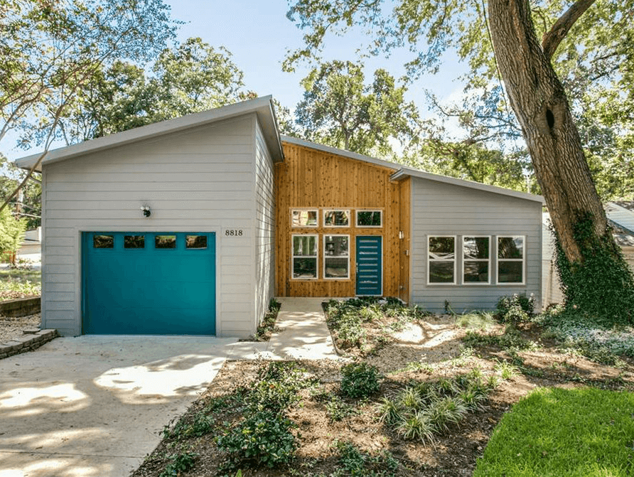 8818 Groveland