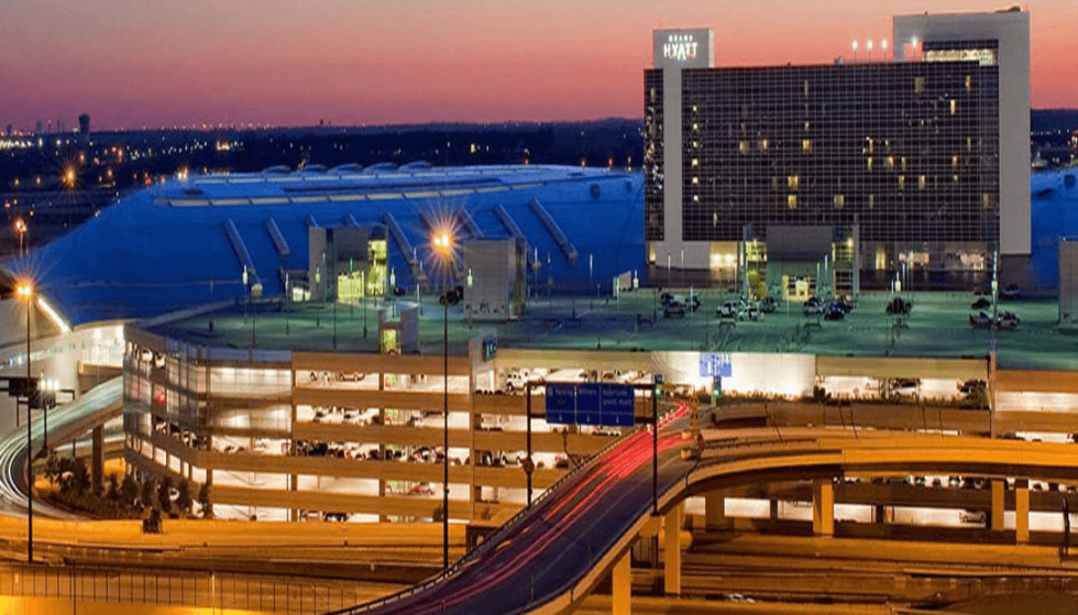 This is where DFW lands among best airports for waiting out delays