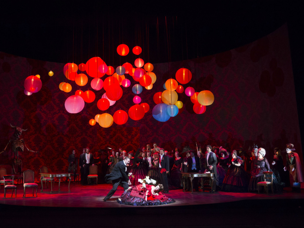 Houston Grand Opera presents <i>La traviata</i>