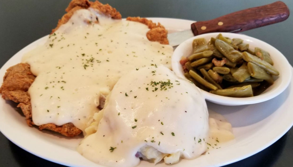 New Arlington homecooking restaurant champions chickenfried steak