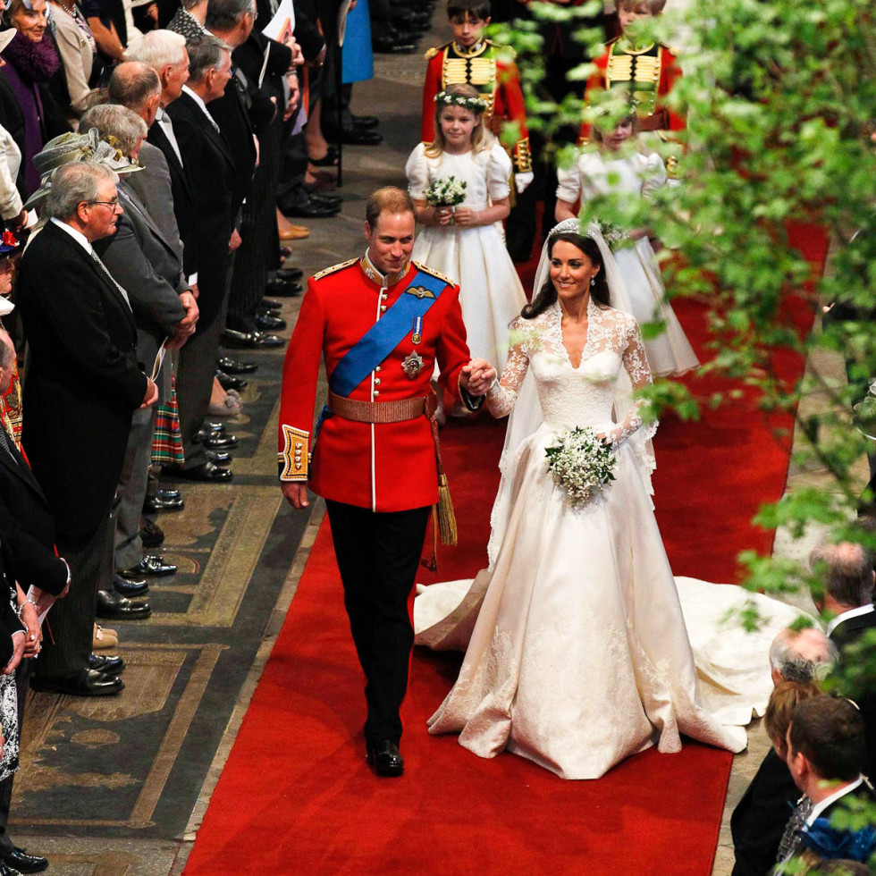 Kate Middleton's wedding gown draws comparisons to Princess Grace