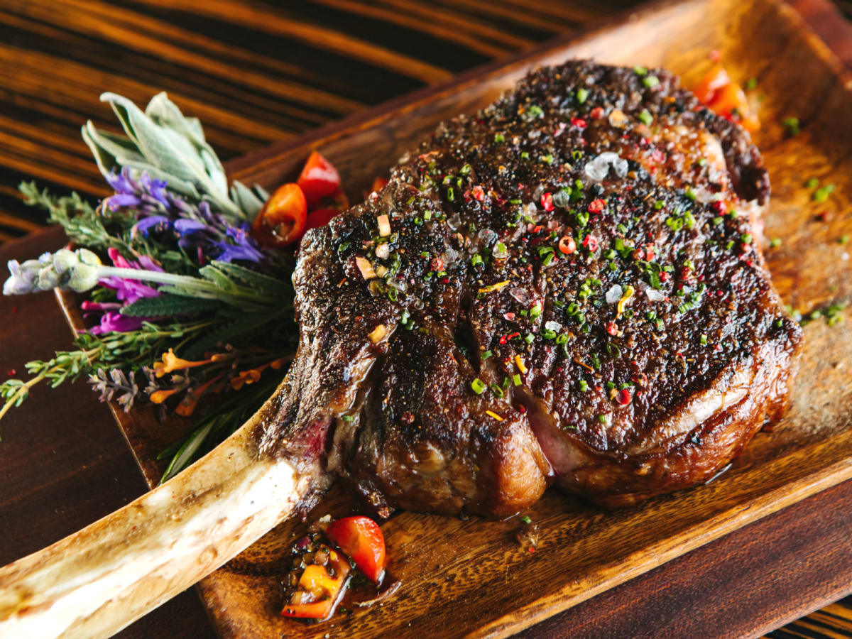 Dallas Restaurants + Bars cover image