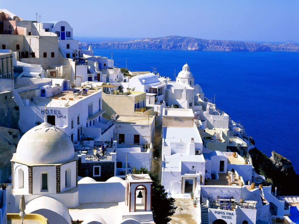 Is Santorini A Party Island? What To Know For Your Visit In 2023 • My  Elated Odyssey