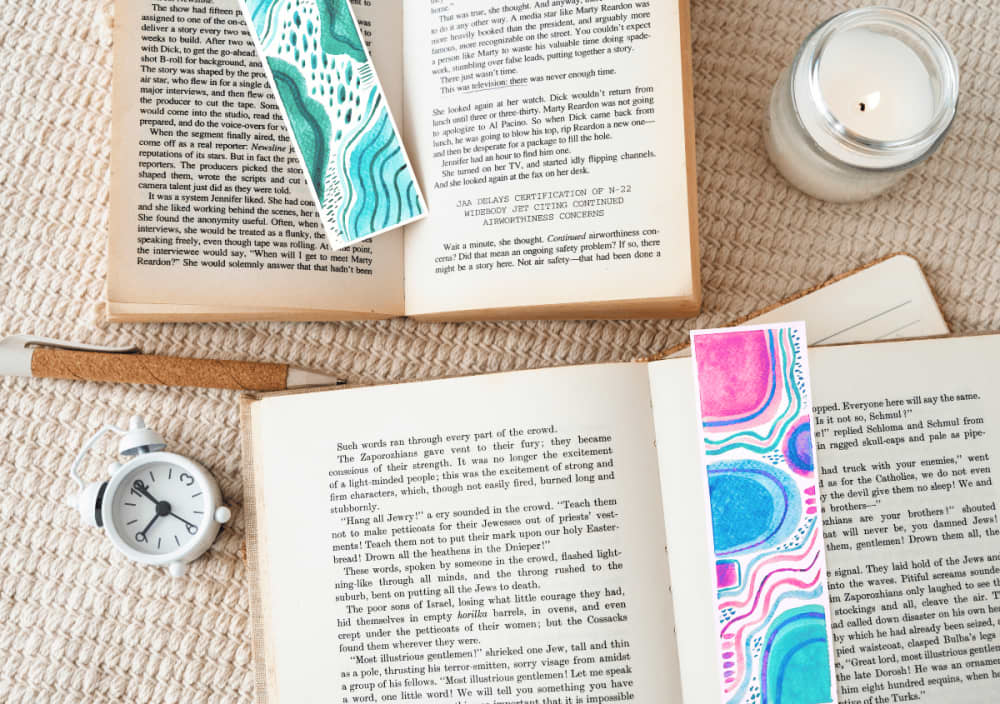 Creative Break Replay: Watercolor Abstract Bookmark