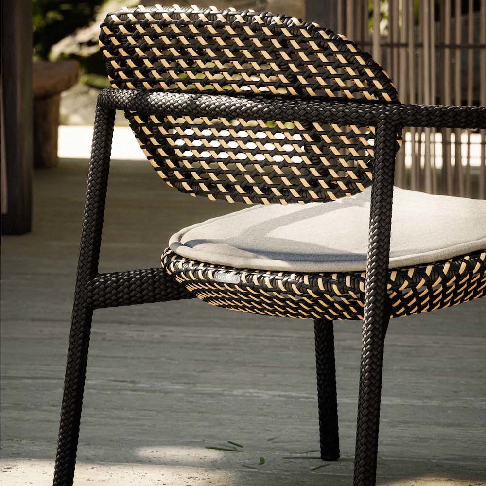 DEDON ROII | Tobacco Wicker