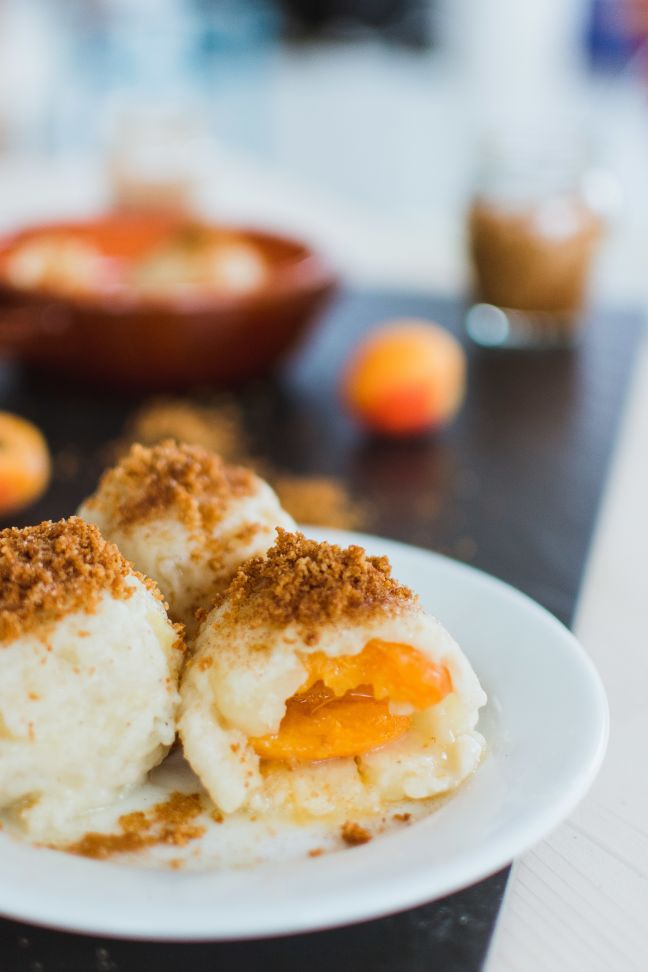 vegan-apricot-dumplings-2