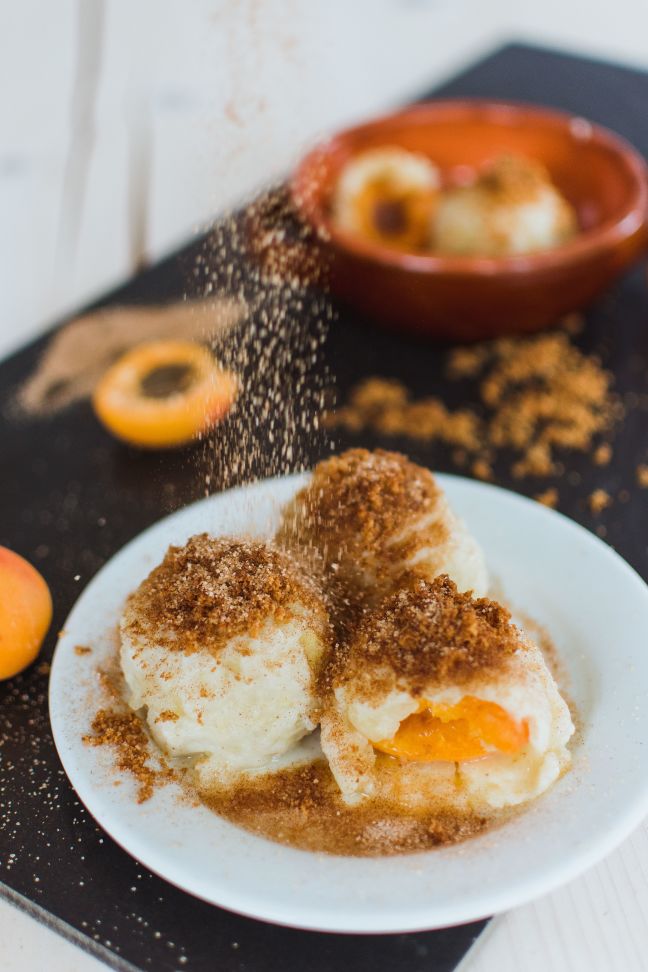 vegan-apricot-dumplings-1