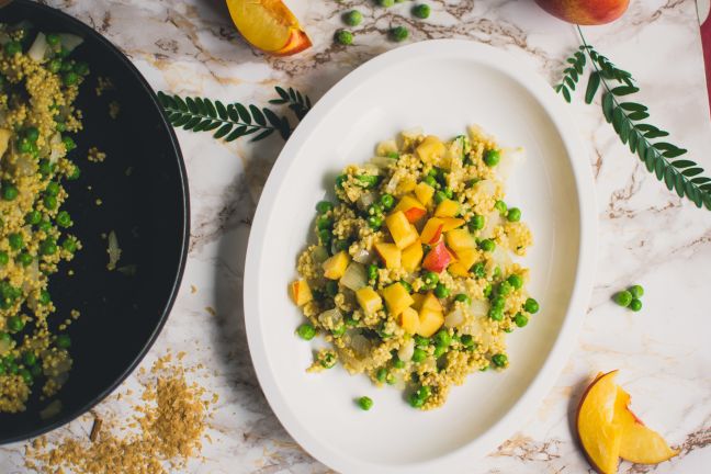 millet-porridge-with-peas-nectarines-2