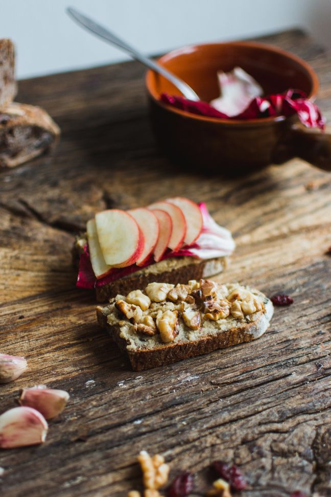 Veganski sendvič za zajtrk ali malico