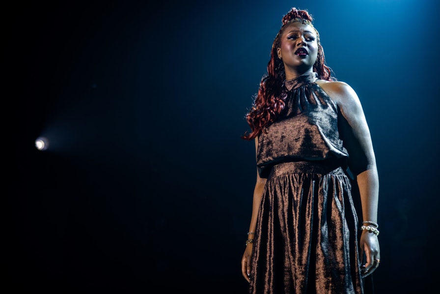 Nikan Ingabire Kanate as Narrator