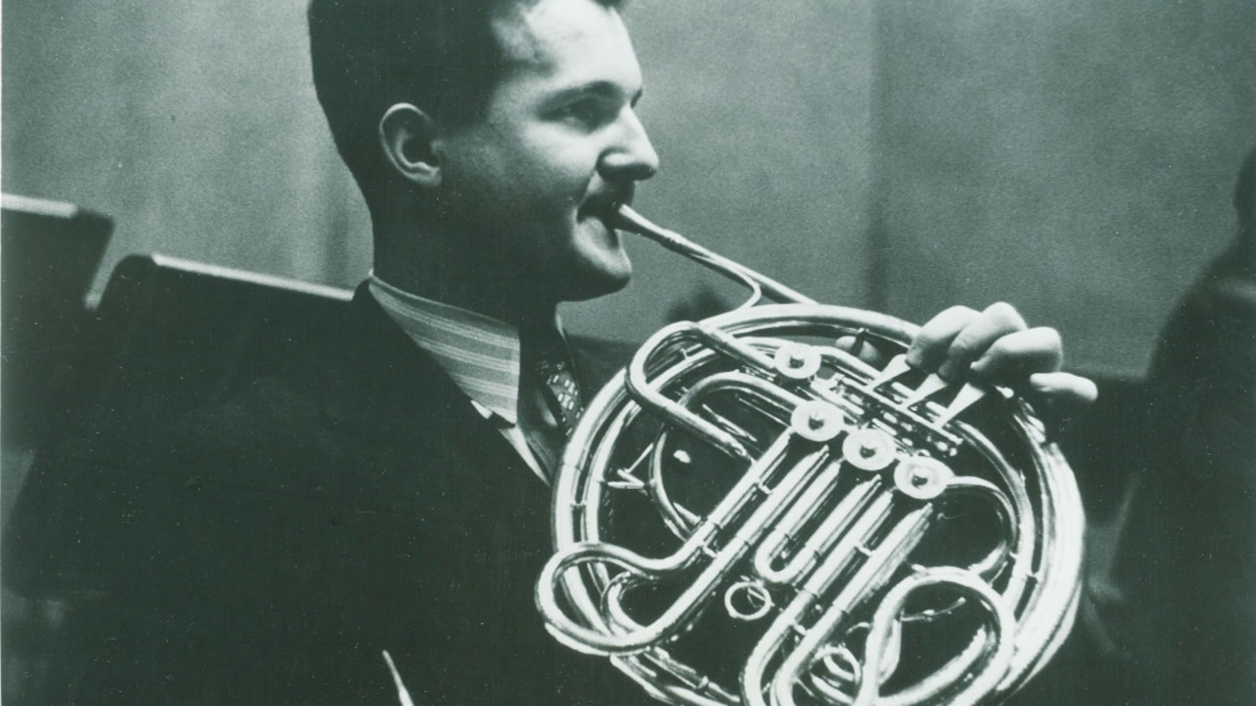 Mason Jones, horn