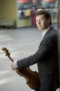 Roberto Diaz Robert Diaz