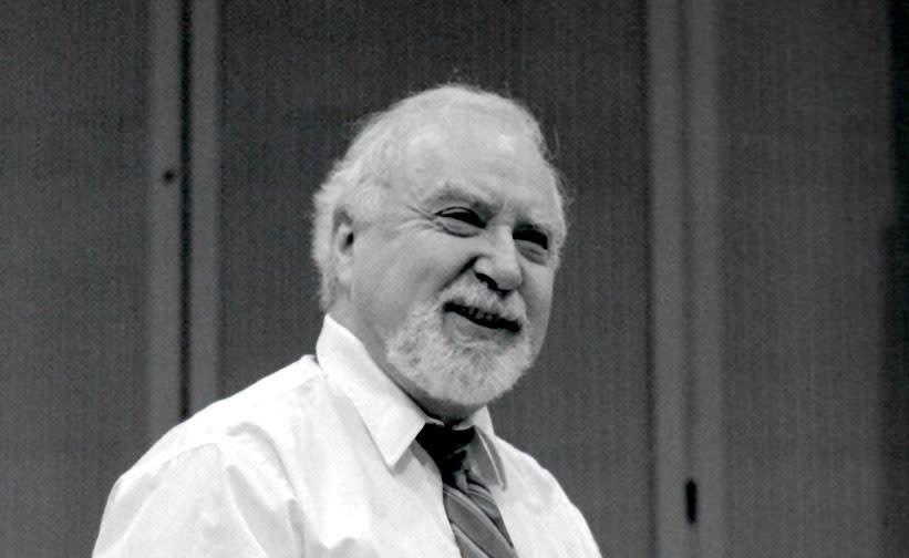 Curtis Mourns the Passing of Ron Reuben '55) Curtis