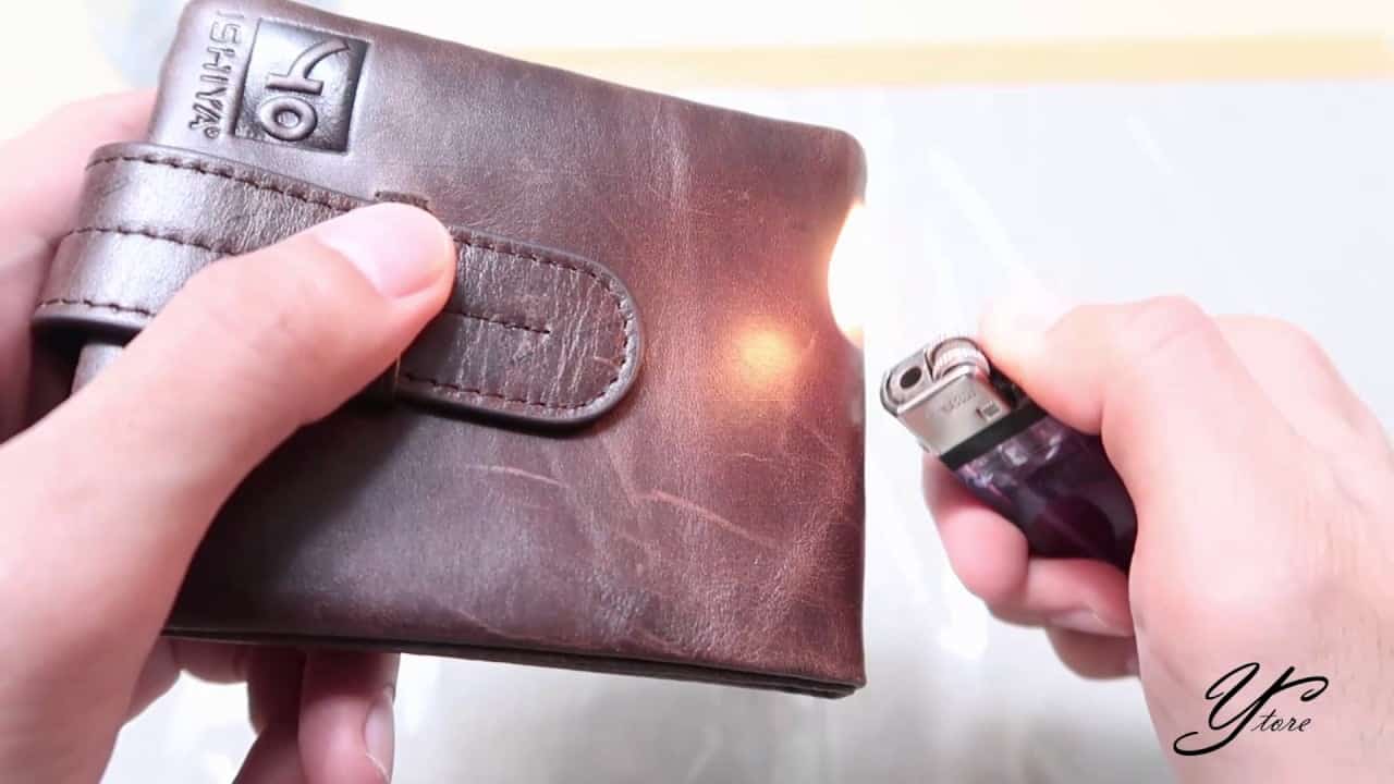 Produk Kulit (Dompet) jika didekatkan dengan Api