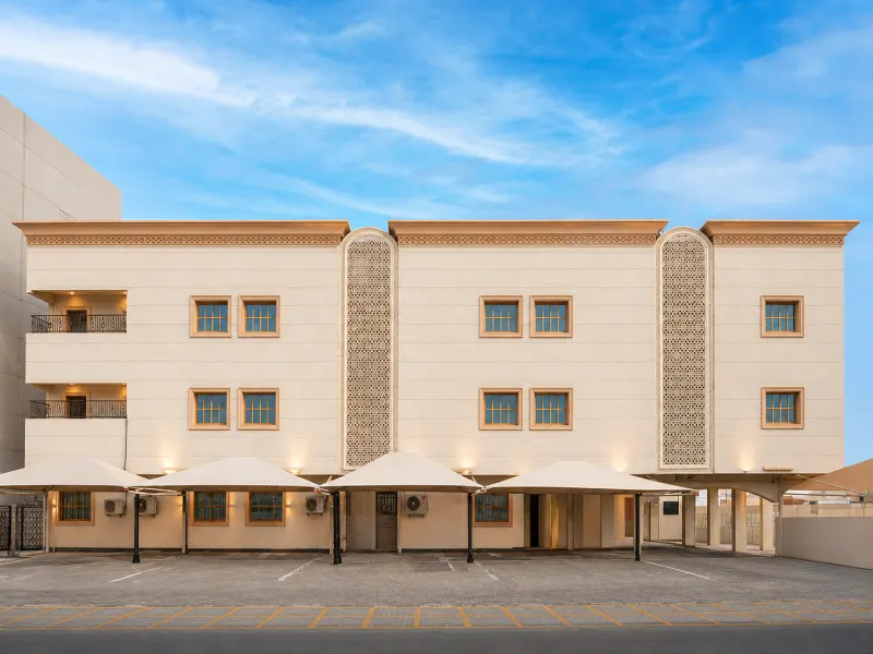 2BHK Unfurnished Apartment in Old Airport Road