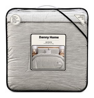 8pcs Grey &amp; Cream (Love) Queen Comforter Set - default