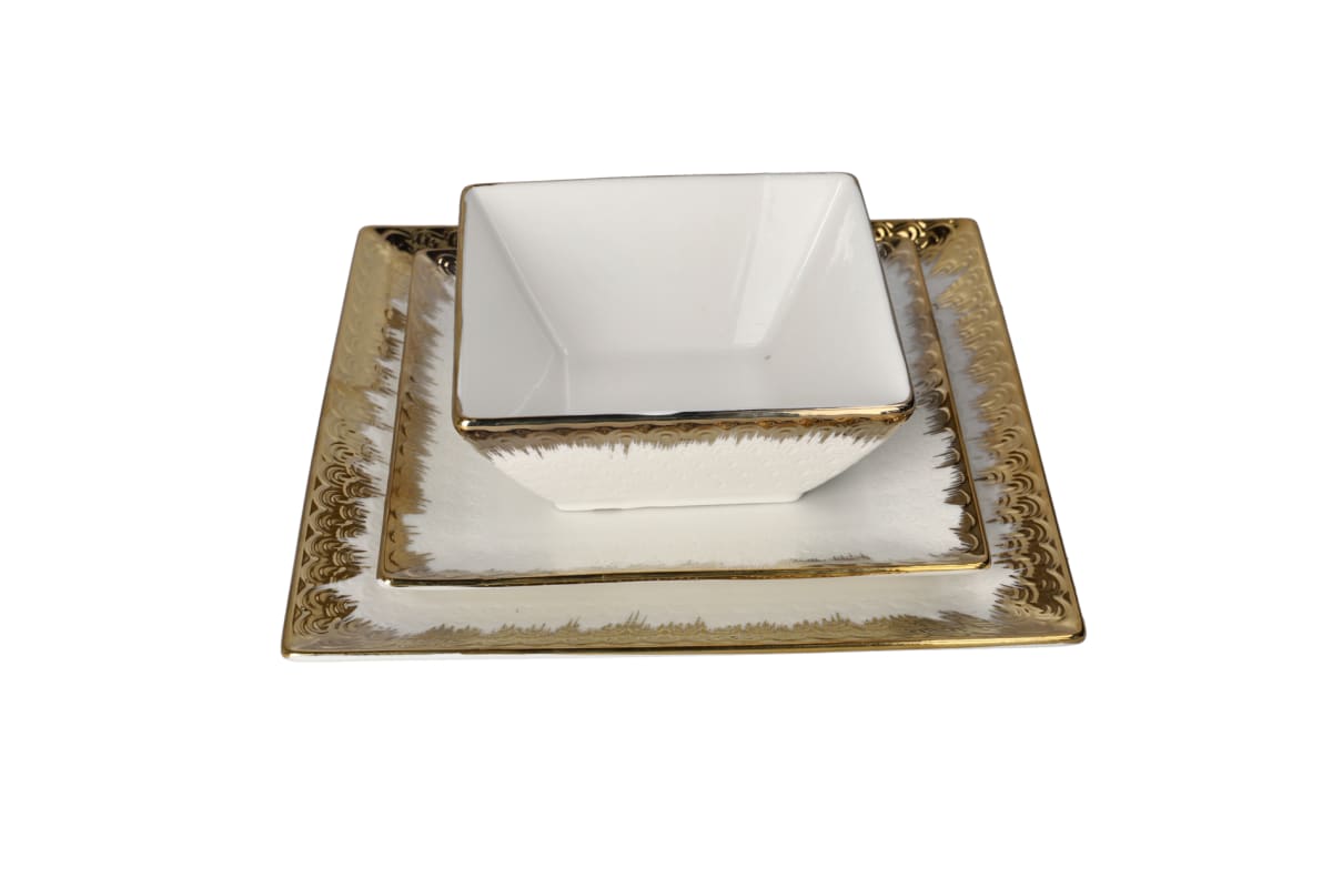 Golden Rim Dinner Plate 27.2cm - default