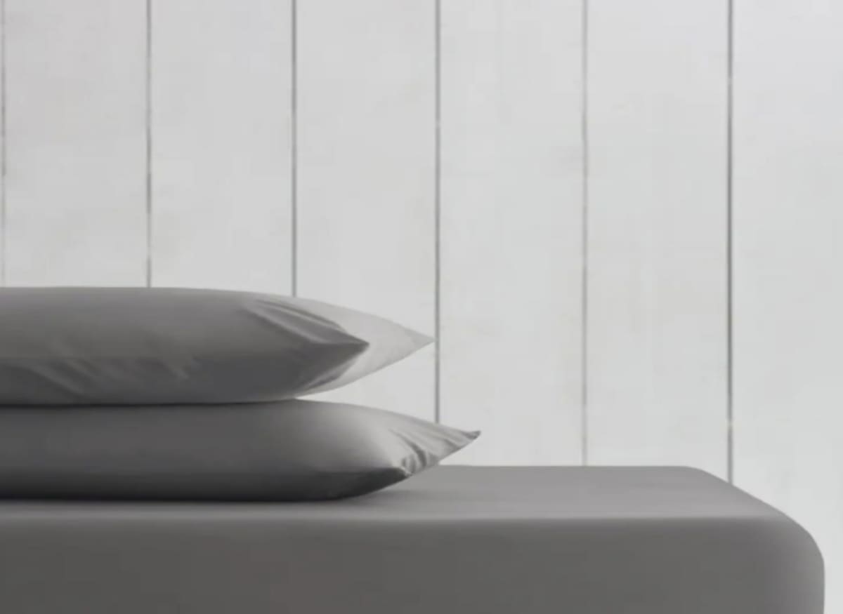 Polyester Single XL Bed Sheet Cover 120cm  - default
