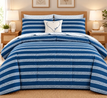 8pcs Blue &amp; White (Love) KING Comforter Set